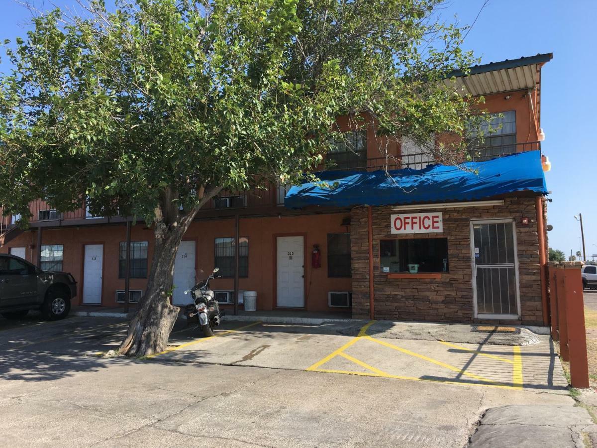 Loma Alta Motel Laredo Exterior foto